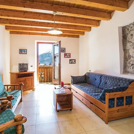 Apartment Casa Cuc 4 *